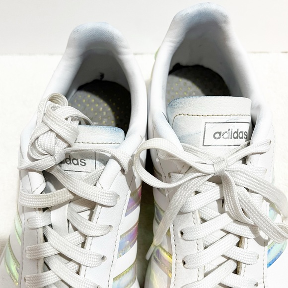 Adidas Ladies Laced Sneakers White with Iridescent Size 8 Casual Athletic - Picture 4 of 7